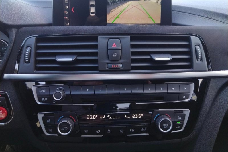 BMW 320D 140 KW M PAKET na splátky - fotografie 15