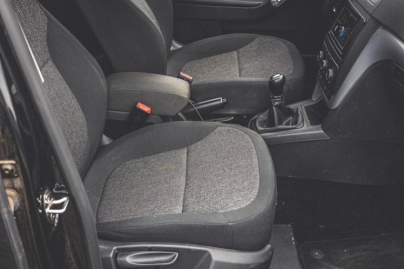 ŠKODA YETI 2.0 TDI na splátky - fotografie 5